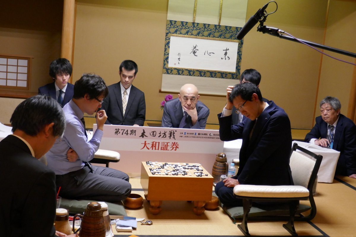 河野臨九段が中押し勝ちで2連勝