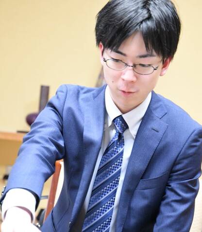 2月15日対局結果 第50期天元戦本戦1回戦で、芝野虎丸名人が村本渉四段に勝利