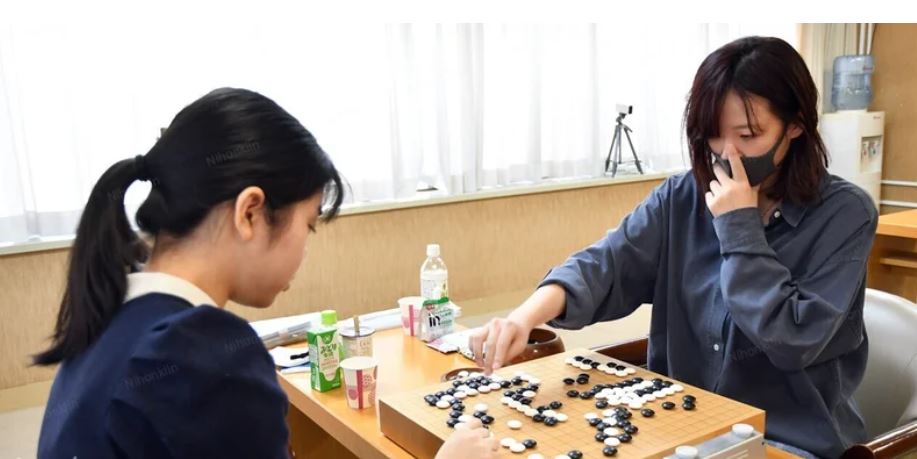 上野梨紗女流棋聖―謝依旻七段 3月14日対局結果