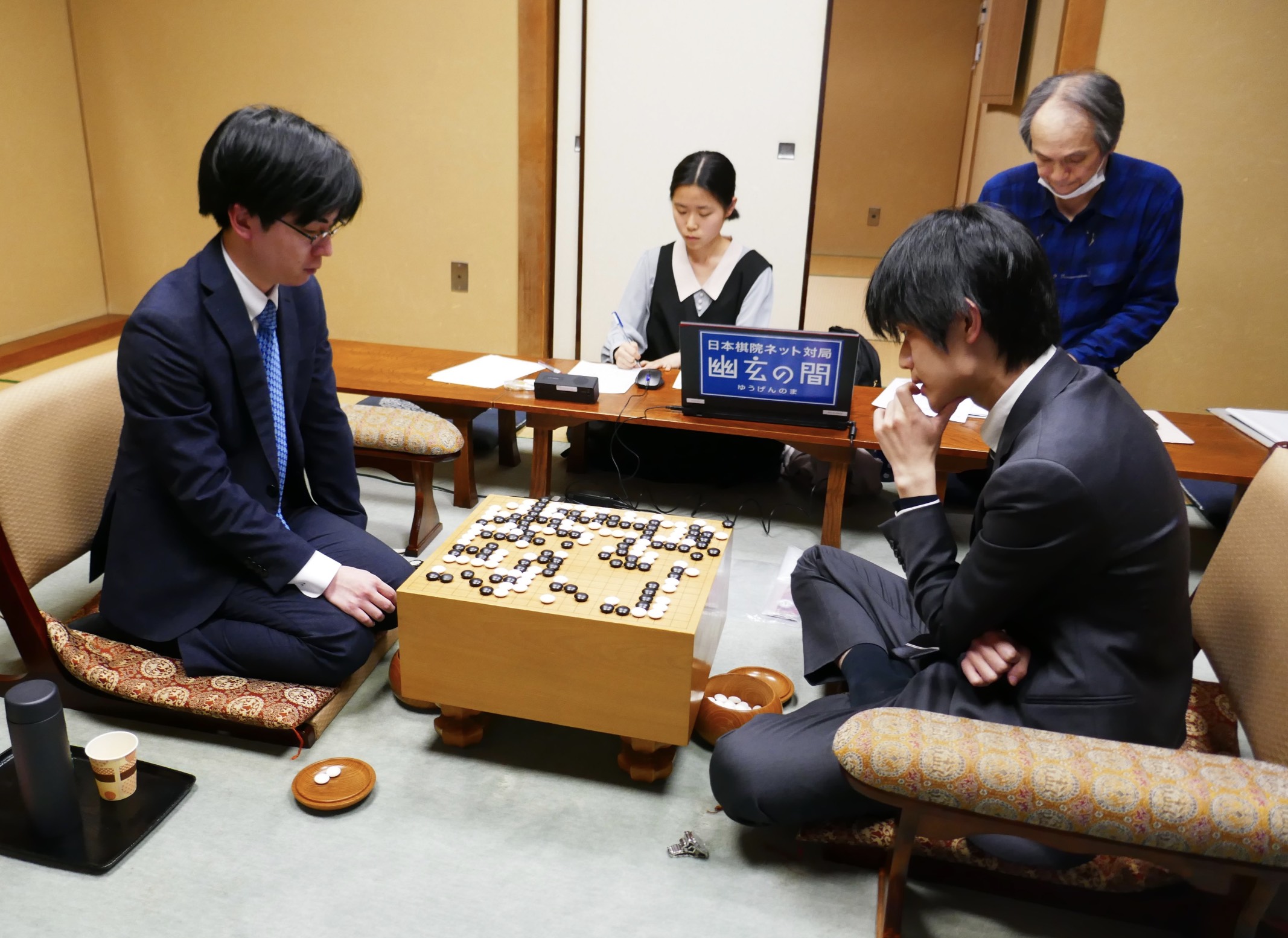 「第80期本因坊戦挑戦者決定戦」(黒)芝野虎丸十段 対 孫喆七段(白)