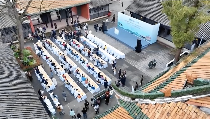 関連棋士が現地の囲碁普及イベントに参加