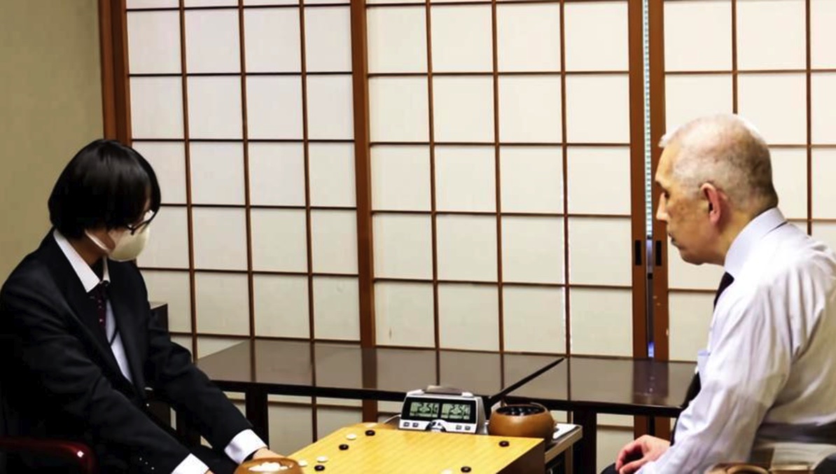 篠田優也初段がデビュー戦勝利