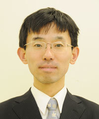山田拓自