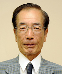 石井邦生